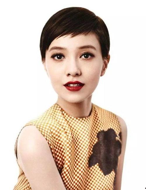 沅江女明星,揭秘女明星的星途历程