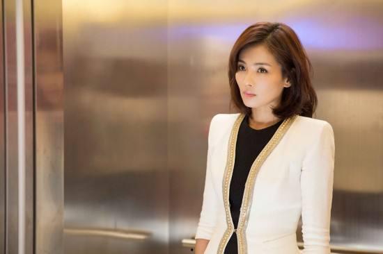 女明星演总裁,从荧幕女神到商业总裁的华丽转身