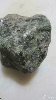 赌玉怎么看老坑料,探寻历史沉淀的翡翠之美