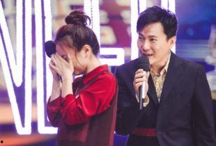 明星见到偶像后表现,明星们的惊喜与感动