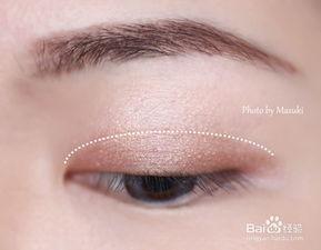 网红少女妆容教程,打造清新迷人气质