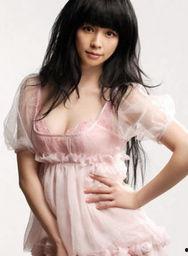 女明星睡衣外穿,女明星睡衣外穿潮流解析